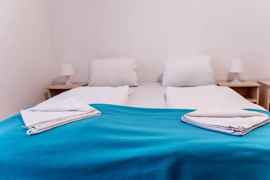 Agape Apartments Budapesta 2*,